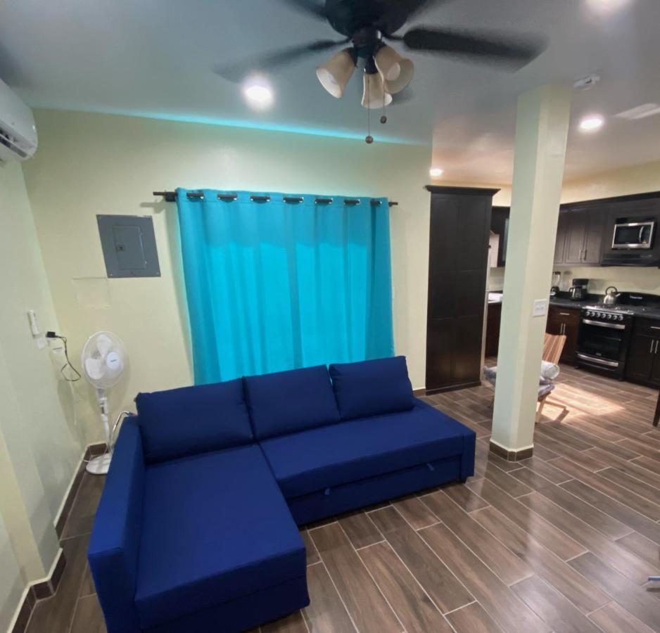 Meme'S Place Placencia 外观 照片