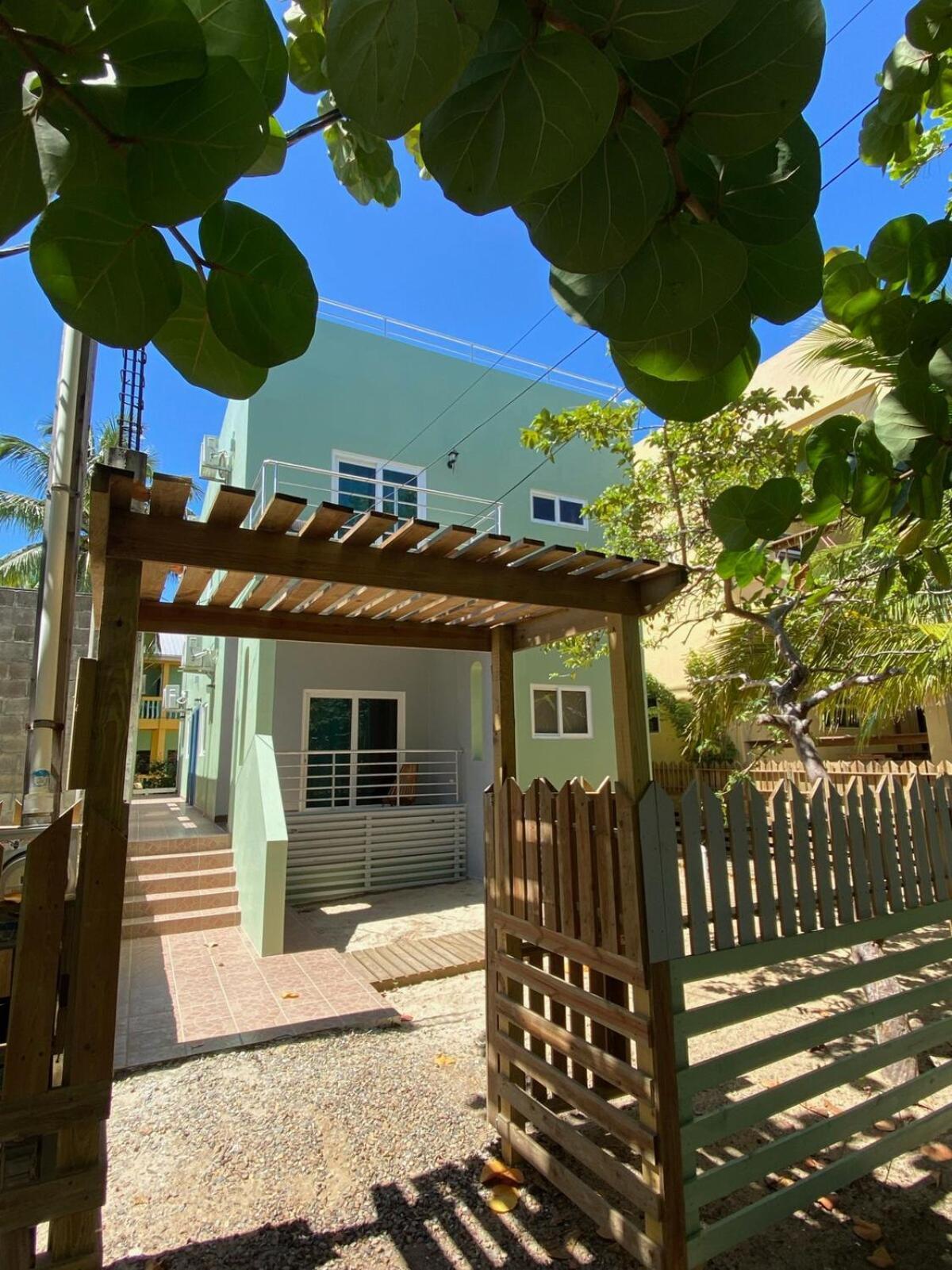 Meme'S Place Placencia 外观 照片